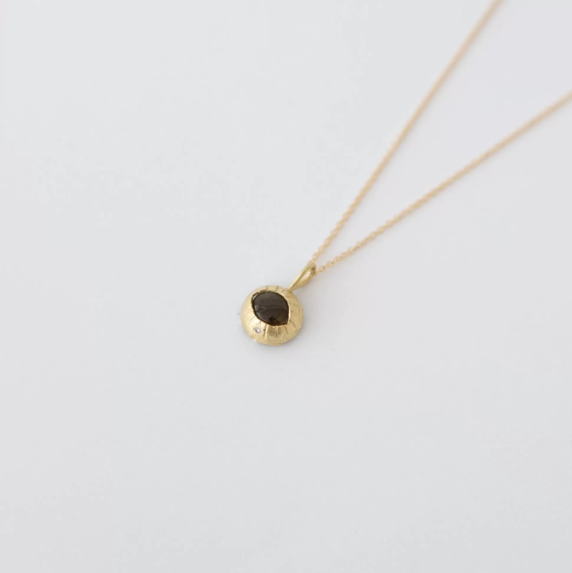 Online 'Kyu' Necklace No. 16 Jewelry