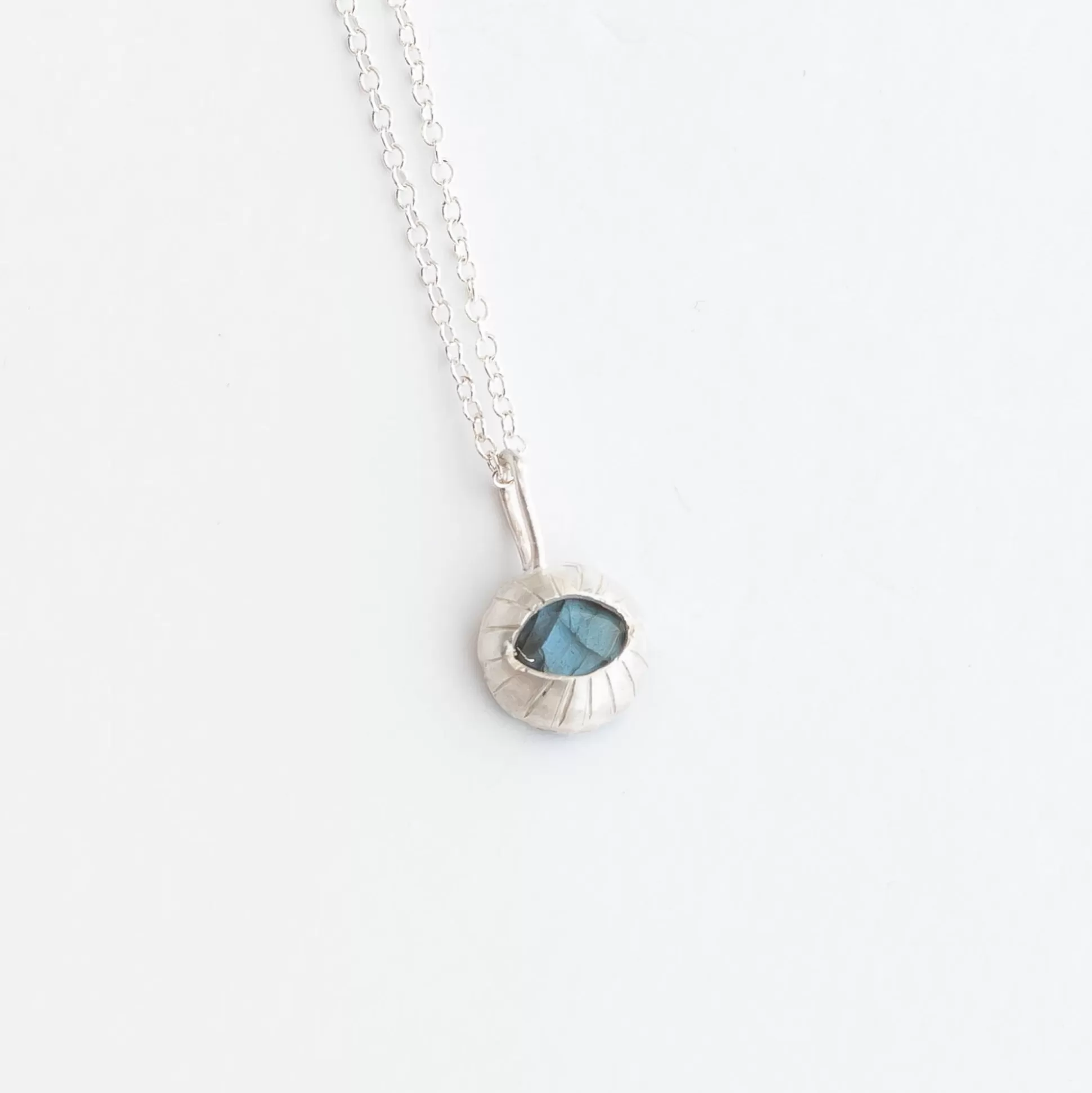 New 'Kyu' Necklace No. 32 Jewelry