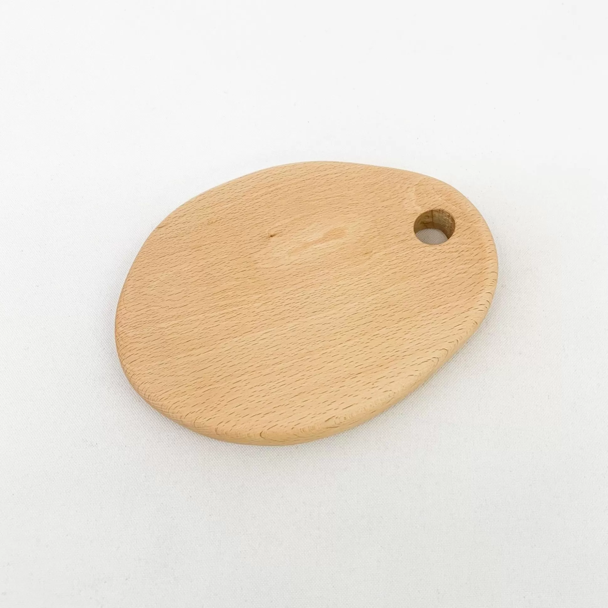 New Etoetoteato Egg Cutting Board - Medium Serving