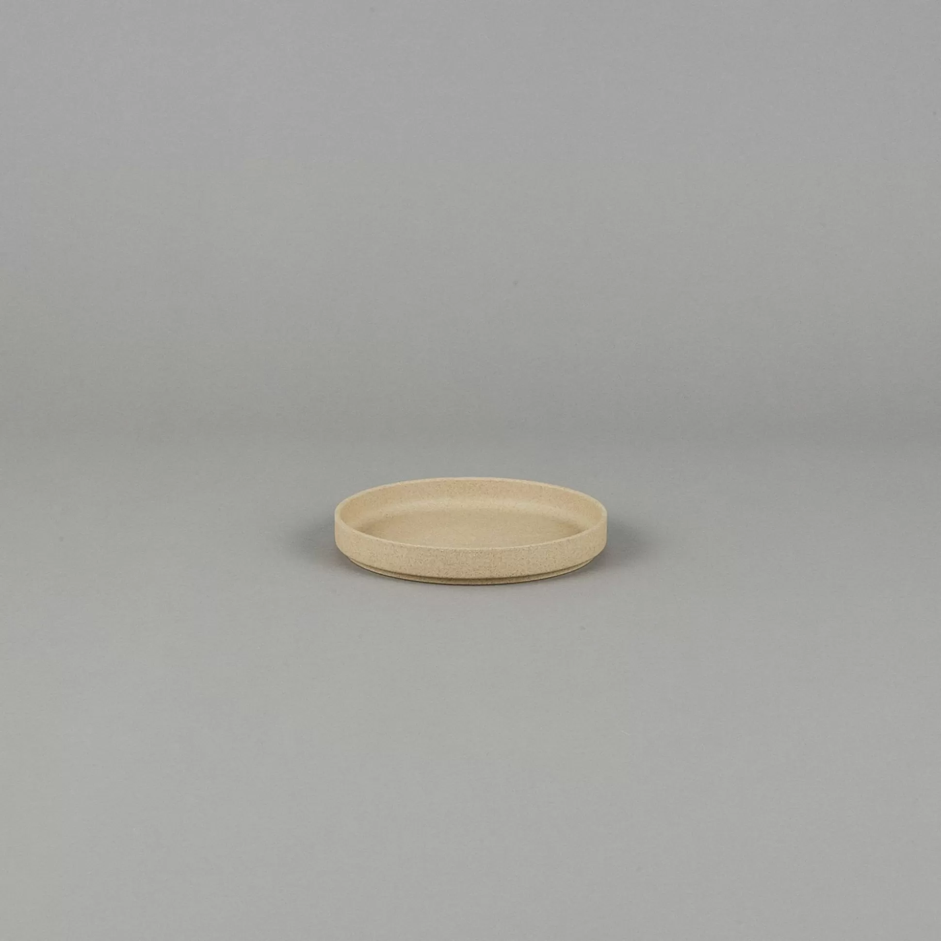 Sale Hp002 - Plate / Lid Natural O 5.5/8" Plate / Lid