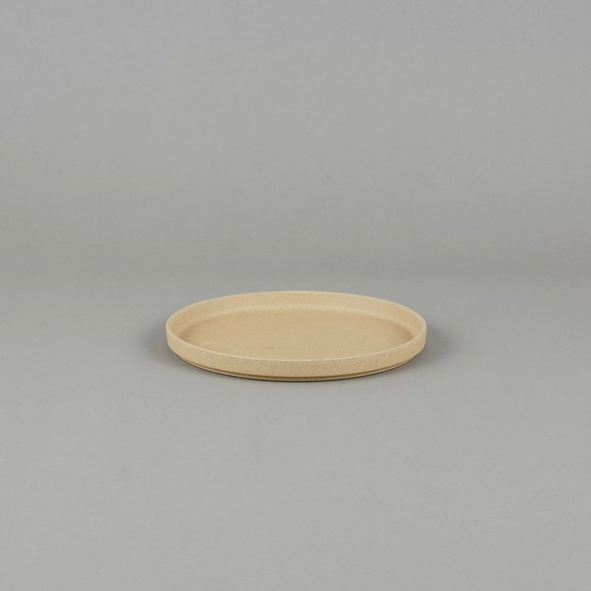 Shop Hp004 - Plate / Lid Natural O 8.5/8" Plate / Lid