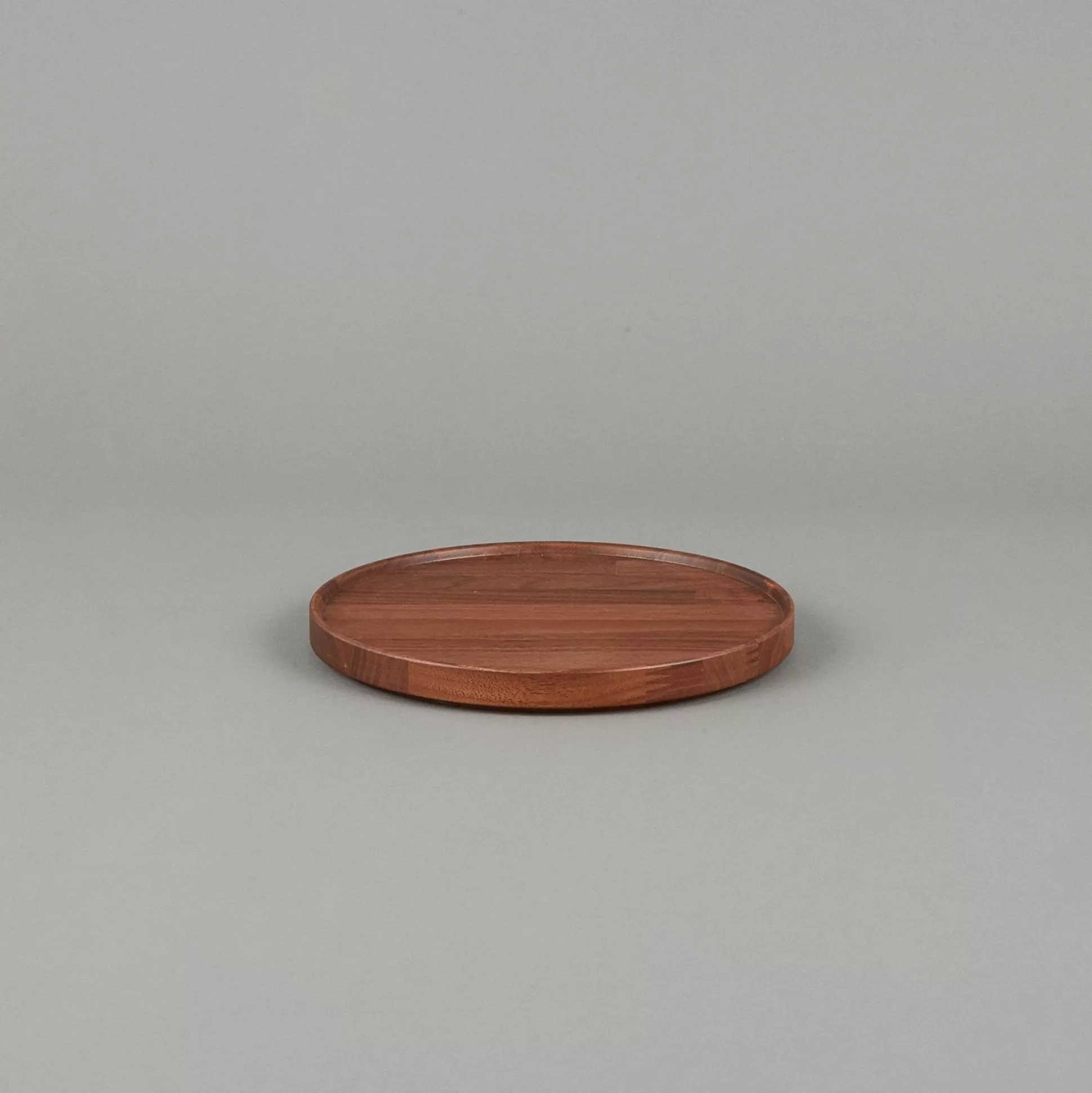 Shop Hpwn025 - Tray / Lid Walnut O 8.5/8" Wooden & Richlite Tray / Lid