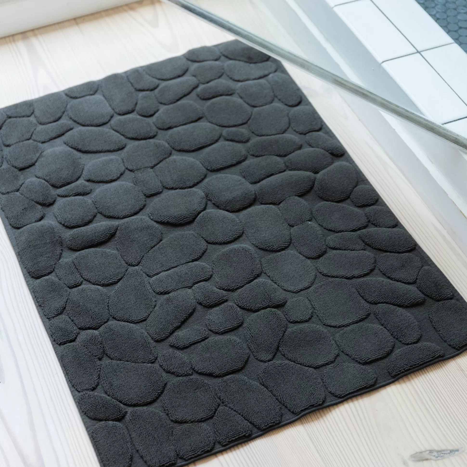 Best Sale Ishikoro Pebble Stone Bath Mats Linens