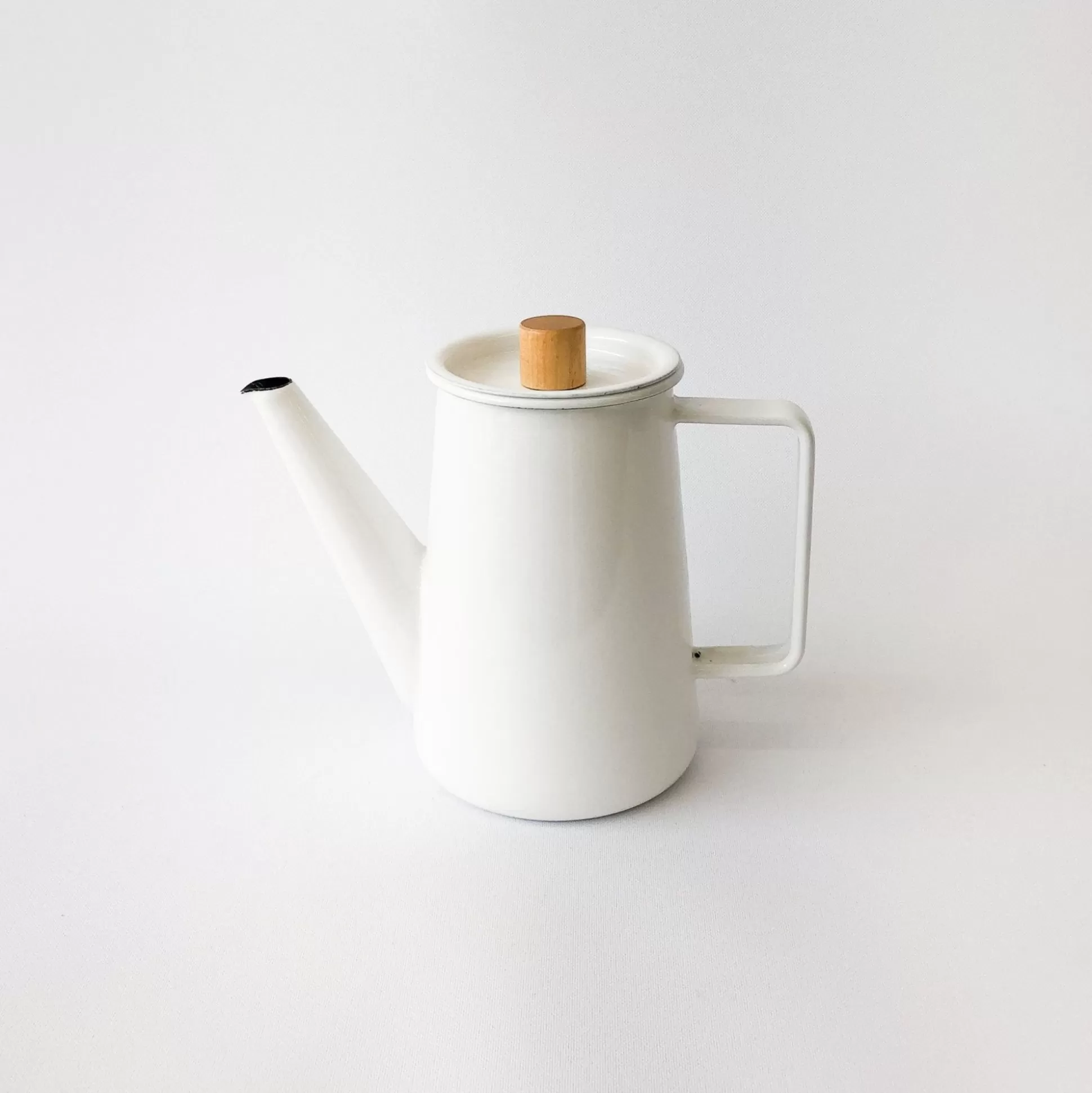 Hot Kaico Coffee Kettle Drinking