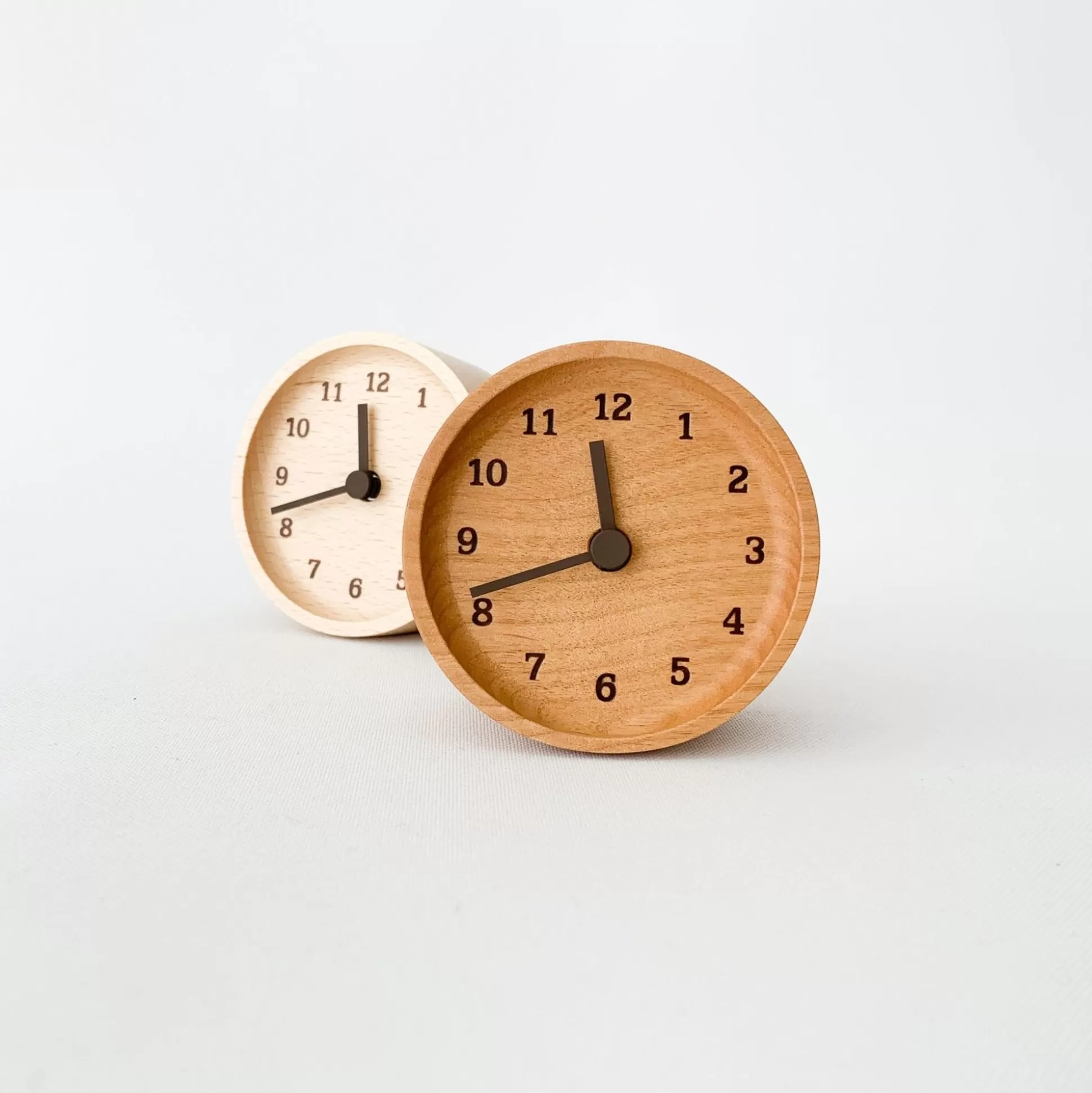 Fashion Muku Clock Alder/Beech Home Decor