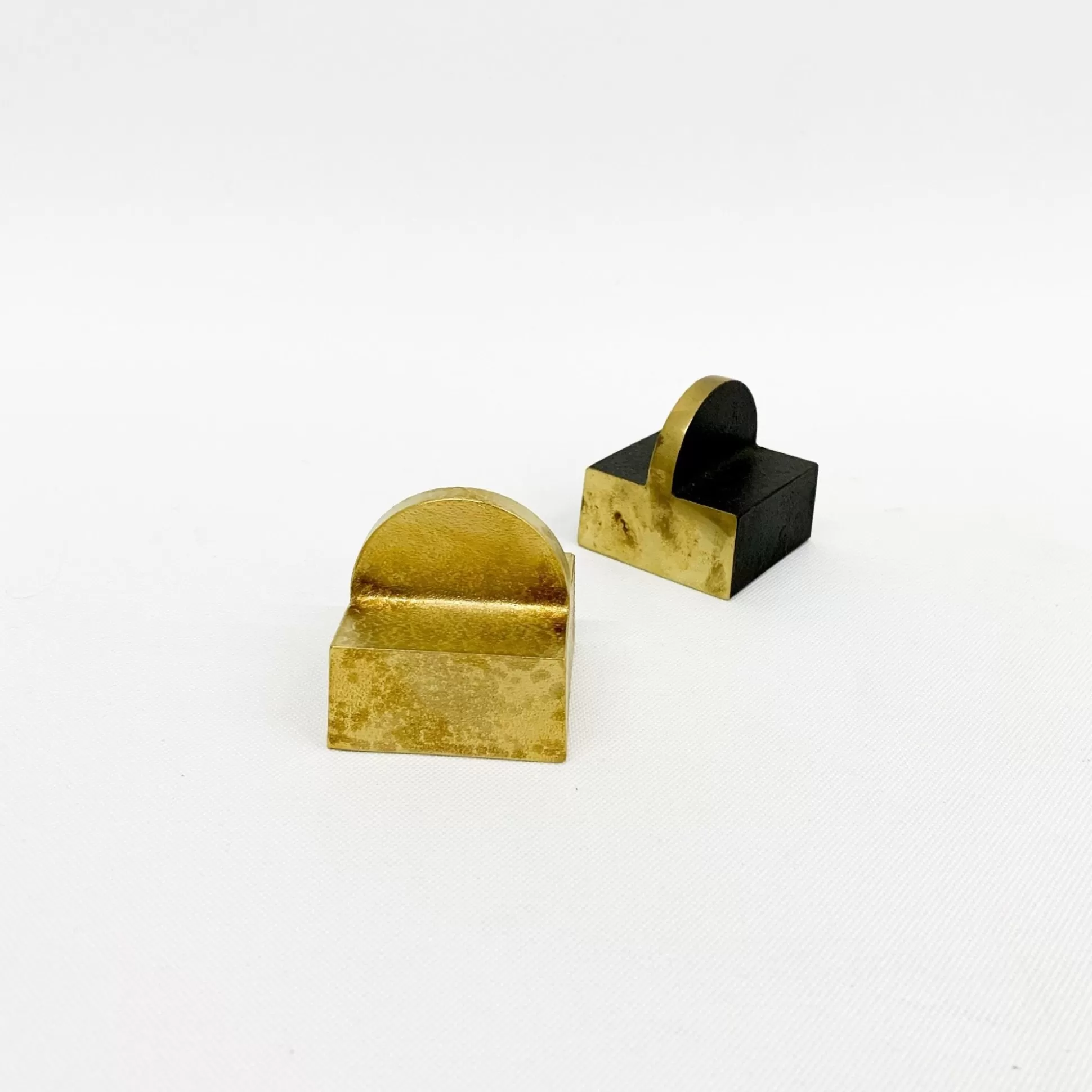 Cheap S/N Brass Paperweights Office