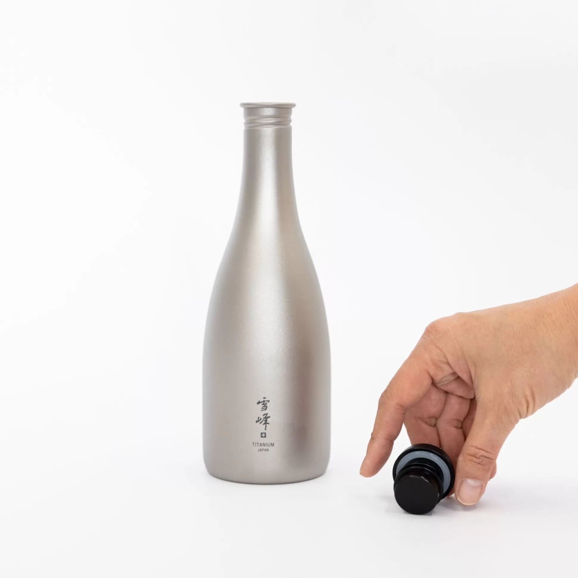 Store Titanium Sake Bottle Outdoor