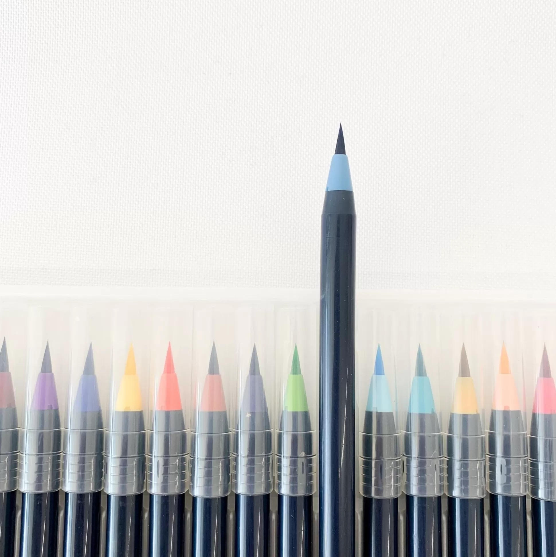 Fashion Watercolor Brush Pen - 20 Colors Office